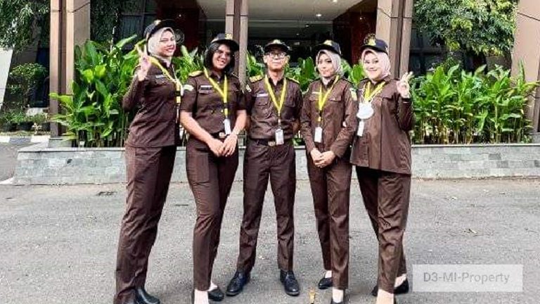 Enam Alumni Prodi Manajemen Informatika Politeknik Negeri Lampung berkarir di Kejaksaan Negeri